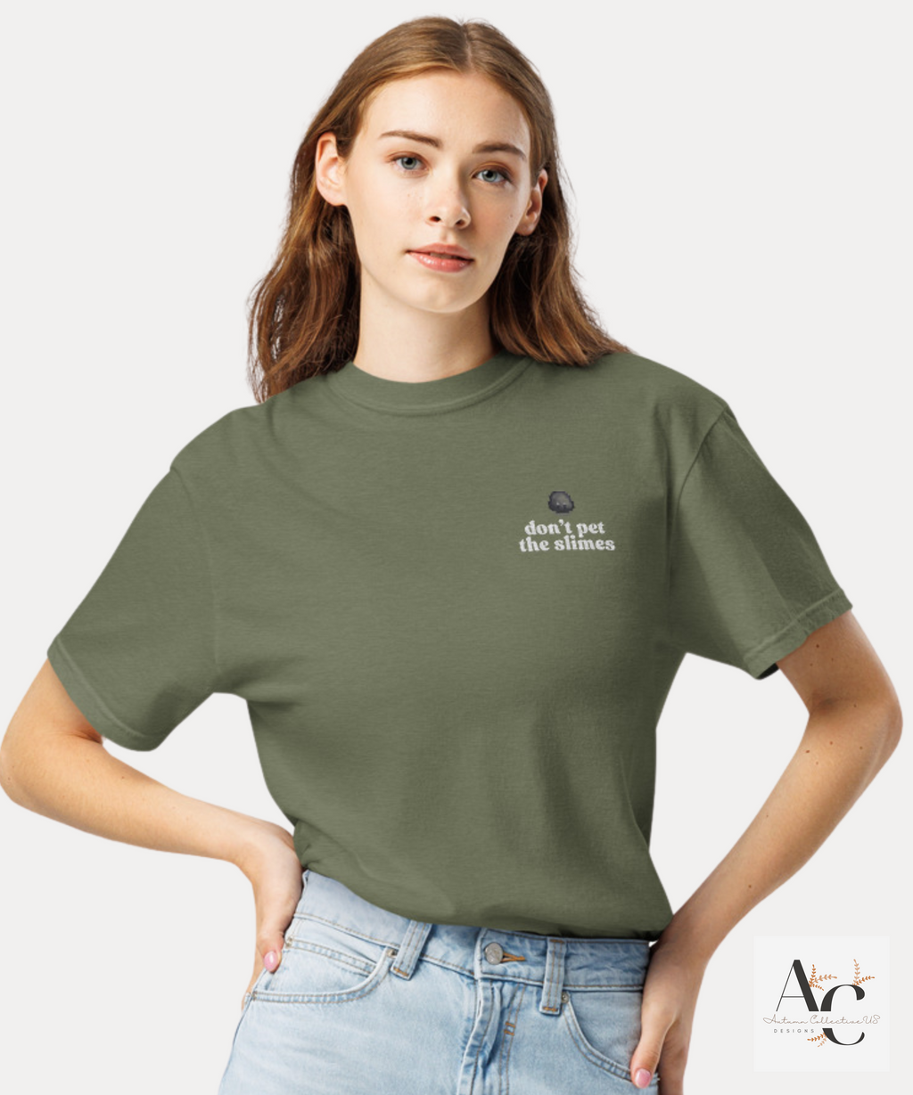 Embroidered Don't Pet The Slimes heavyweight t-shirt