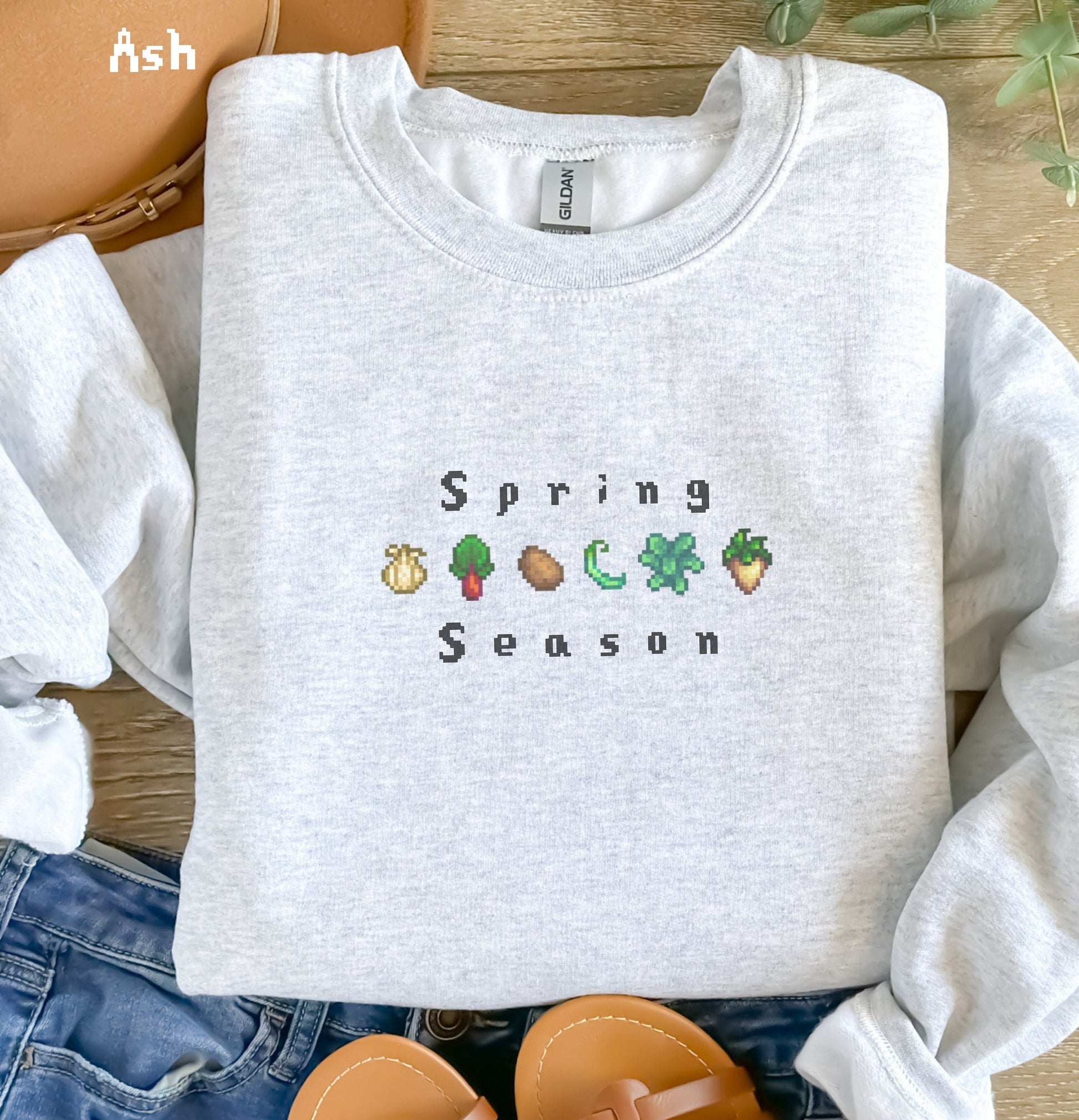 Spring Season Stardew Valley Sweatshirt, Gift for Him and Her, Spring Crops, Cozy Gamer, Pixel Videogame Tee, Unisex Tshirt, Crops T Shirt