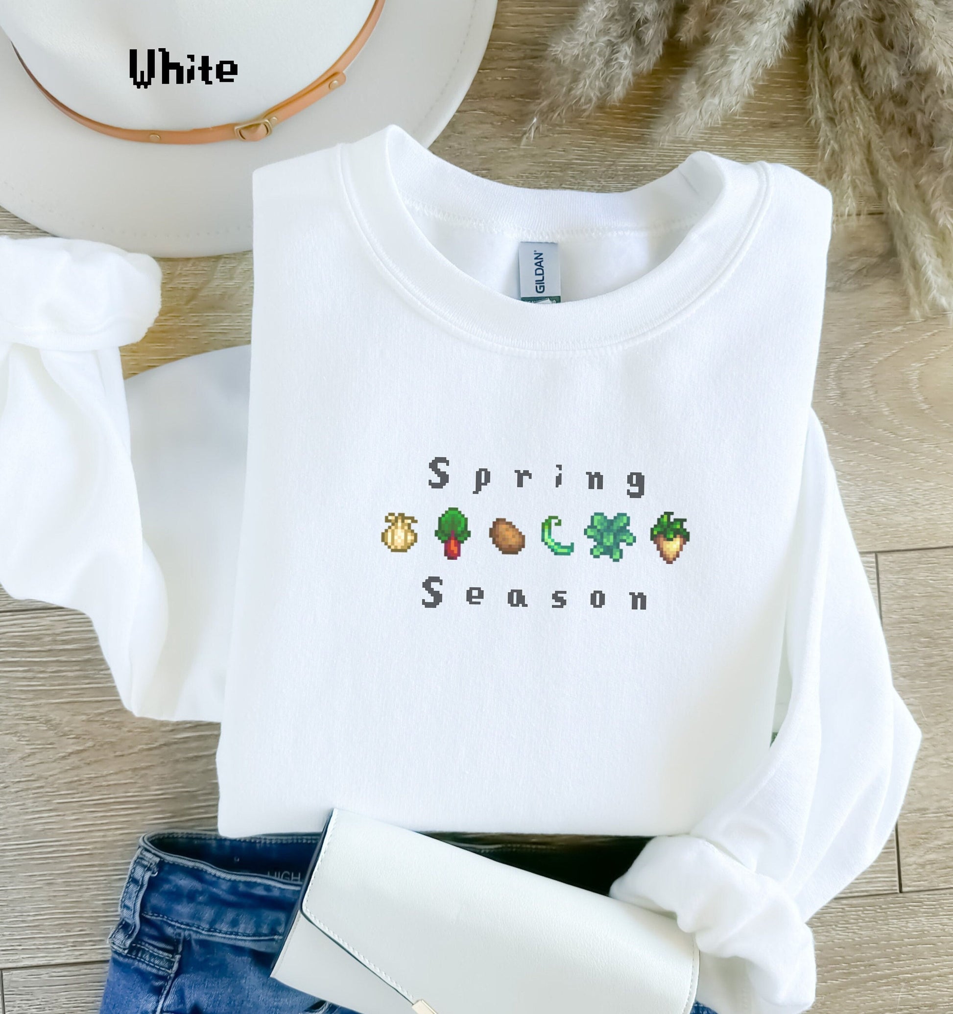 Spring Season Stardew Valley Sweatshirt, Gift for Him and Her, Spring Crops, Cozy Gamer, Pixel Videogame Tee, Unisex Tshirt, Crops T Shirt